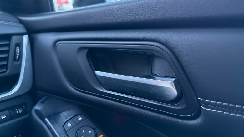 Nissan Qashqai 1.3 DiG-T MH 158 N-Connecta 5dr Petrol Hatchback